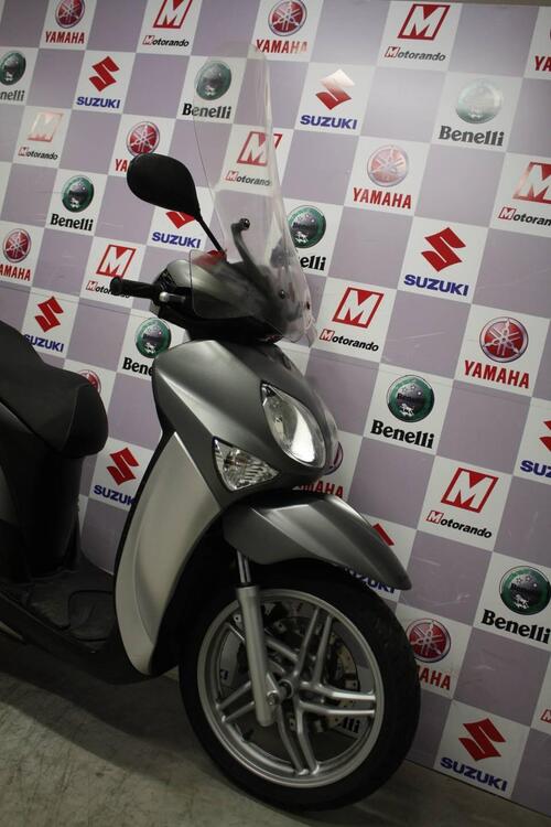 Yamaha Xenter 150 (2015 - 17) (3)