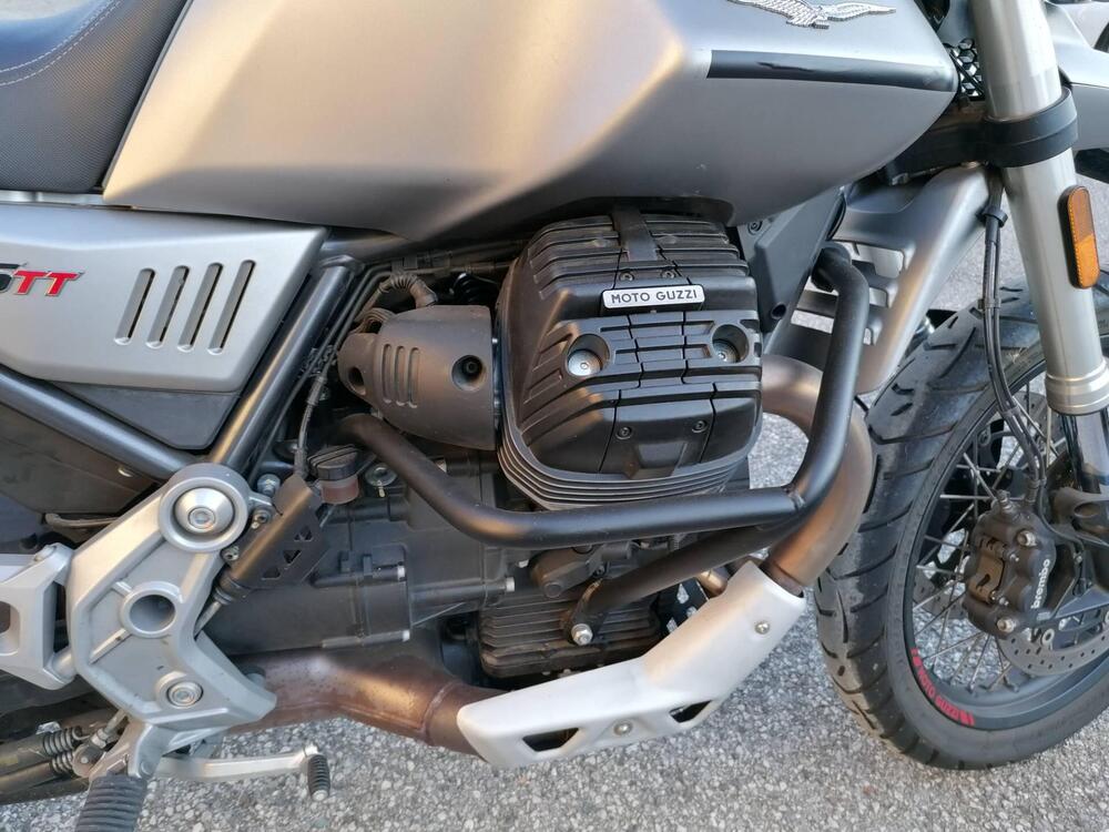 Moto Guzzi V85 TT (2019 - 20) (4)