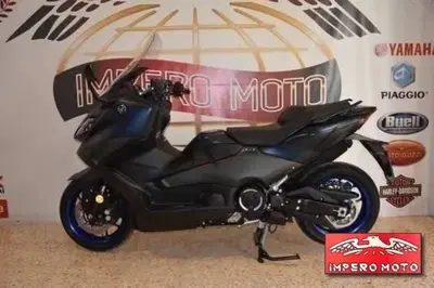 Yamaha T-Max 560 Tech Max (2022 - 24) usata
