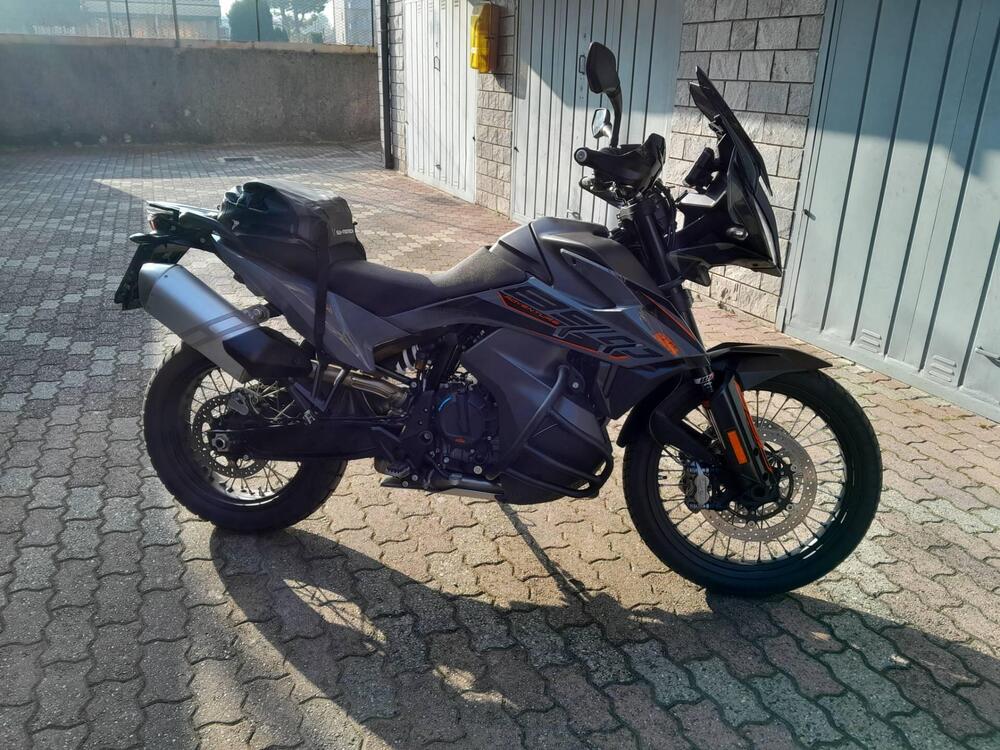 KTM 890 Adventure (2022)