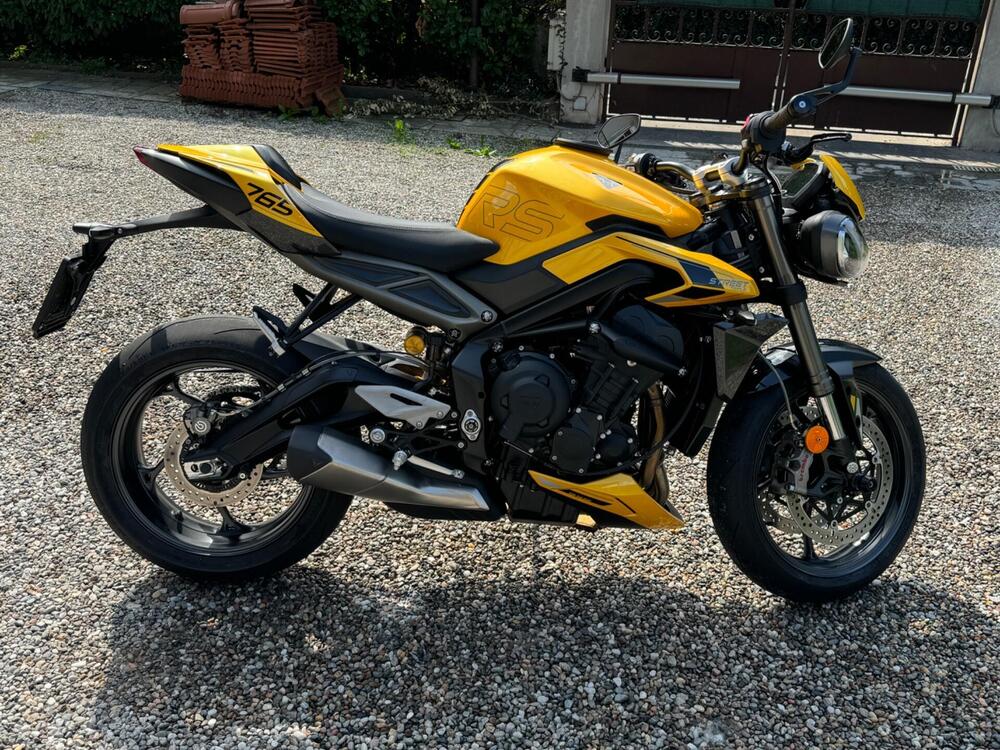 Triumph Street Triple 765 RS (2023 - 24) (3)