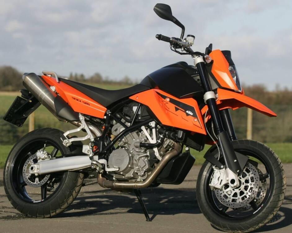 KTM 990 Supermoto (2007 - 08) (4)