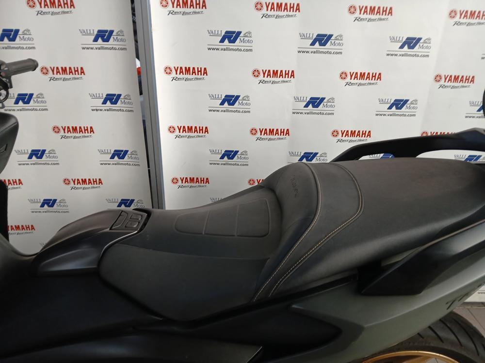 Yamaha T-Max 560 Tech Max (2020) (5)