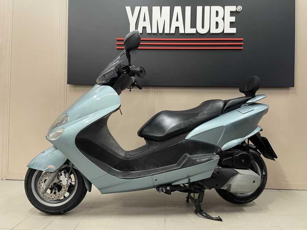 Yamaha Majesty 125 (2000 - 06) (2)