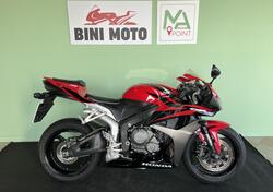 Honda CBR 600 RR (2007 - 08) usata