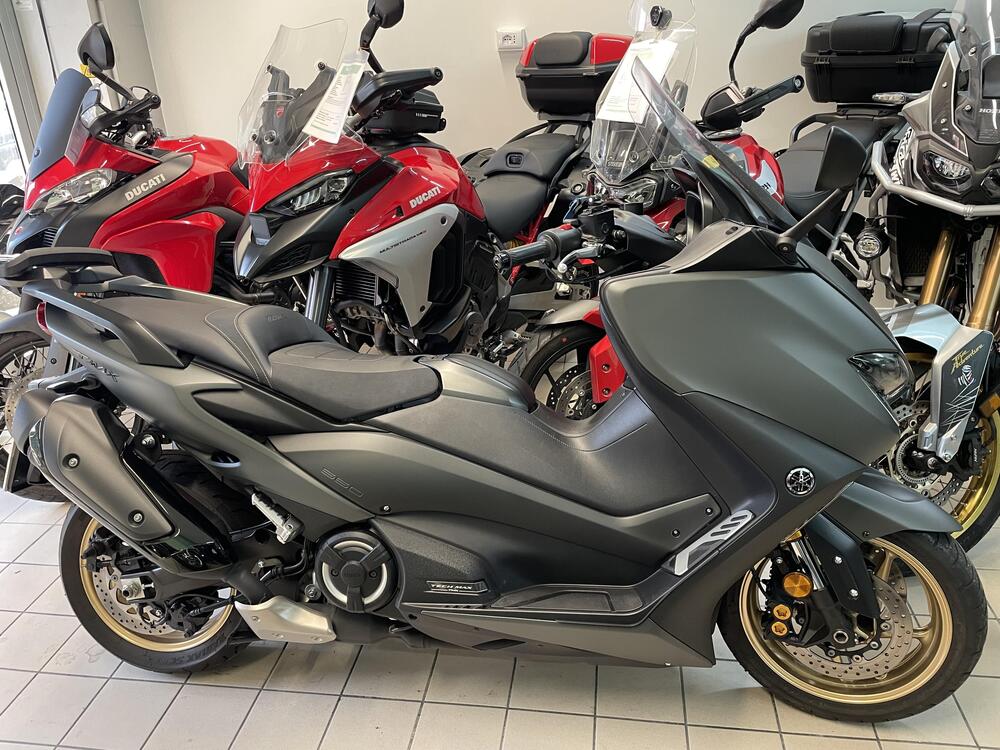 Yamaha T-Max 560 Tech Max (2022 - 24) (5)