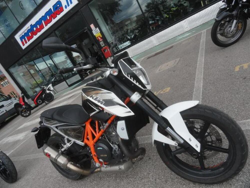 KTM 690 Duke (2012 - 16) (2)