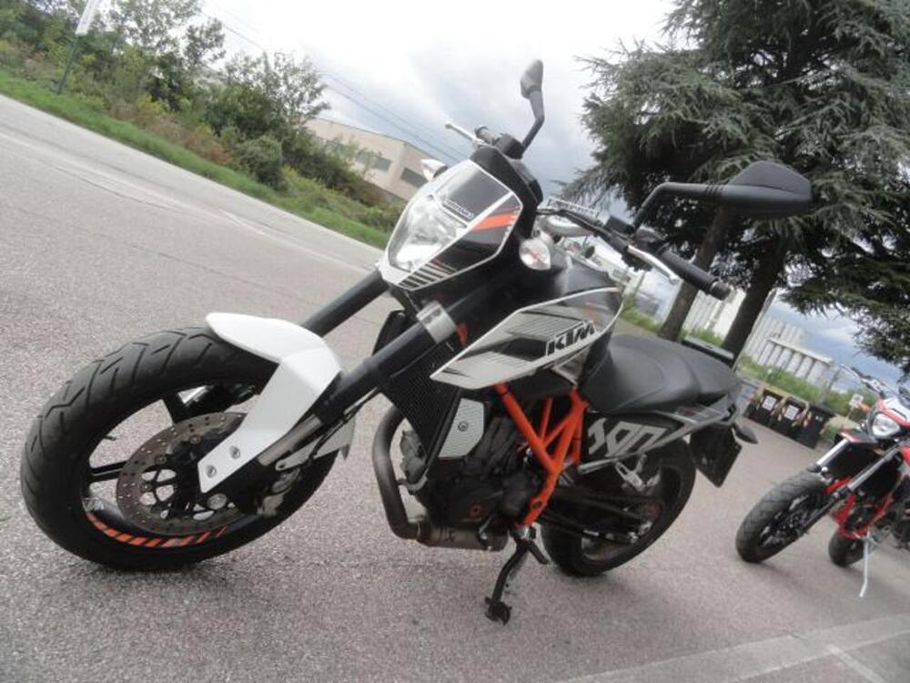 KTM 690 Duke (2012 - 16) (4)