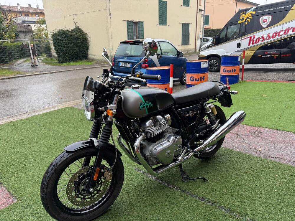 Royal Enfield Interceptor 650 (2021 - 24) (3)