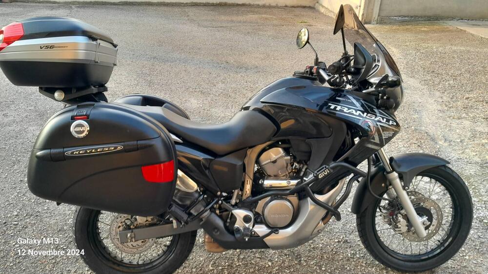 Honda Transalp XL 700 V (2007 - 2013) (2)