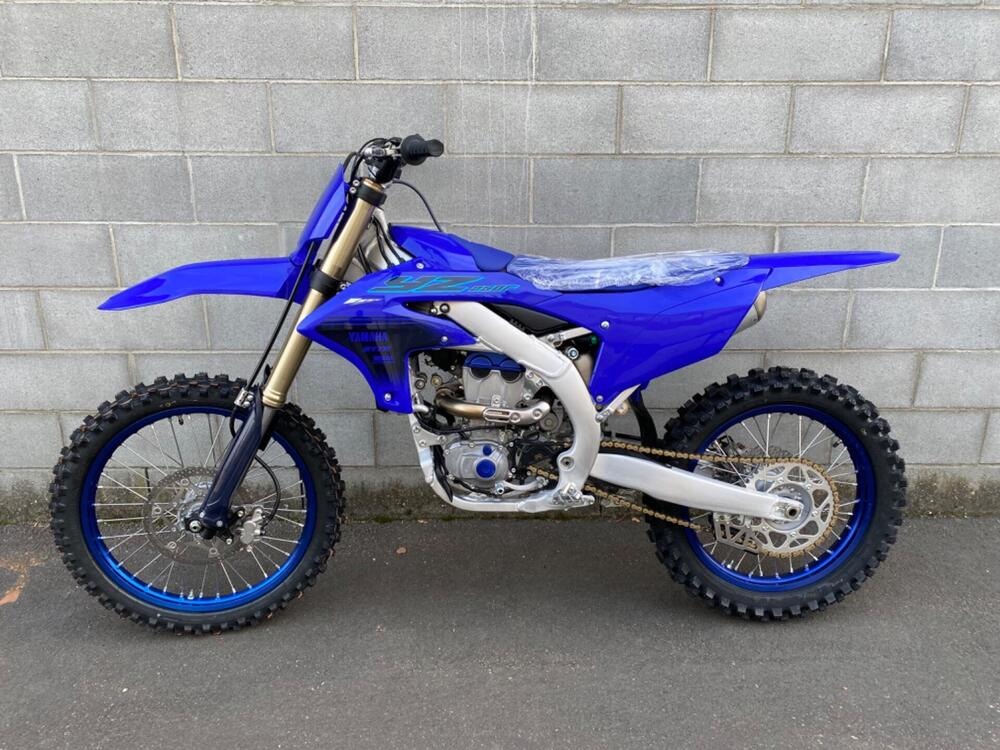 Yamaha YZ 250 F (2024) (2)