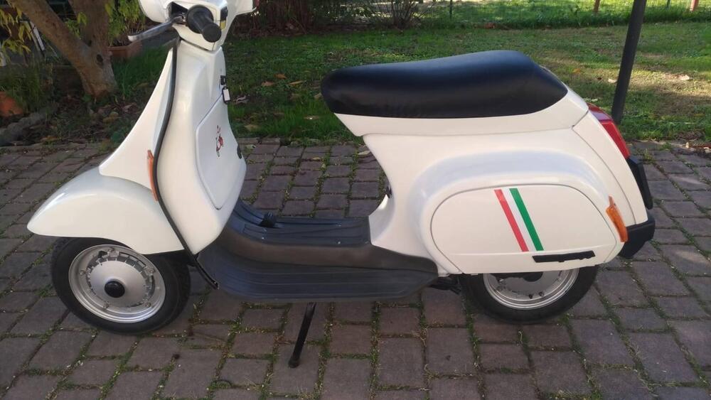 Piaggio Vespa 50 HP 4M (4)