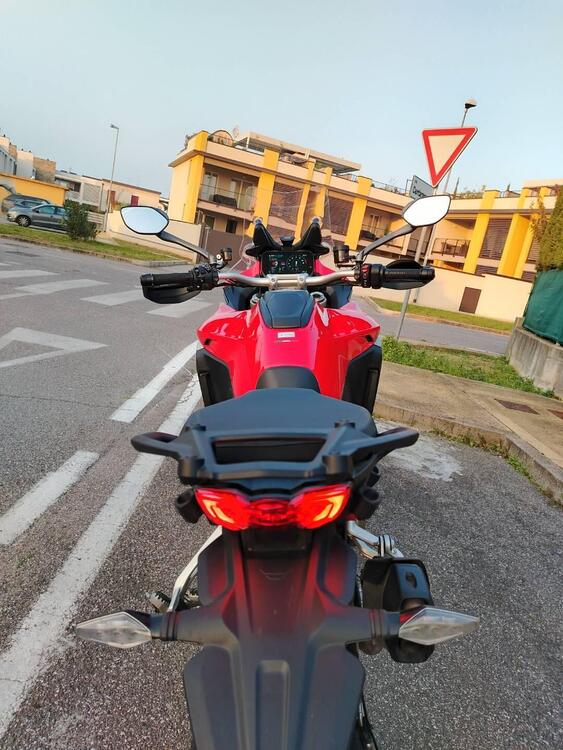 Ducati Multistrada V4 S (2021 - 24) (4)