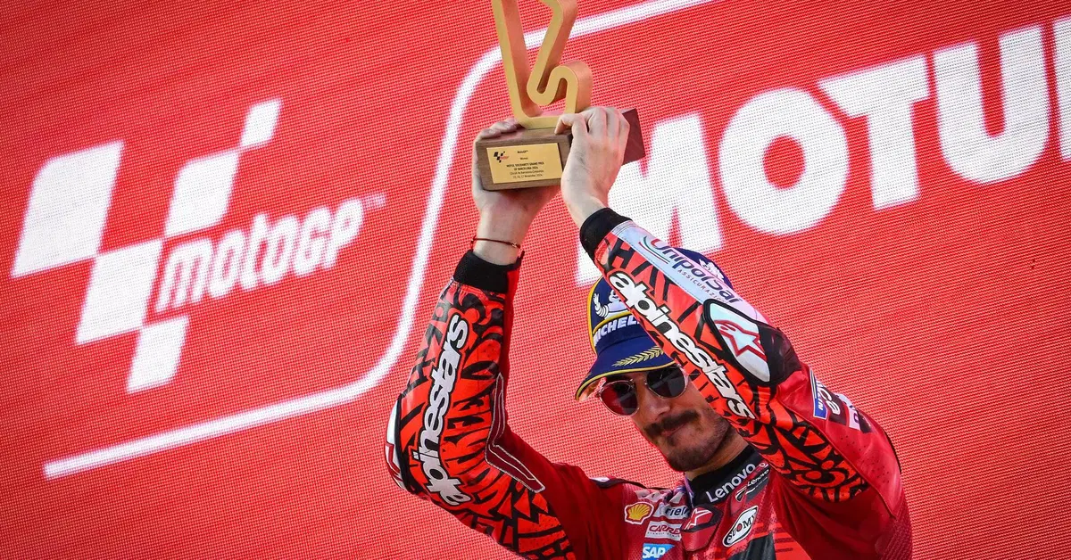 MotoGP 2024. GP di Barcellona 2. Pecco Bagnaia, l'onore delle armi: "Penso non ci sia niente di disonorevole a perdere. Jorge Martin ha fatto la differenza"
