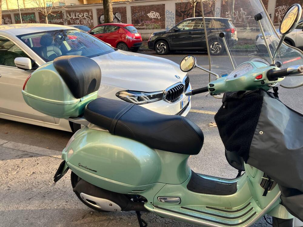 Vespa Granturismo 200 L (5)