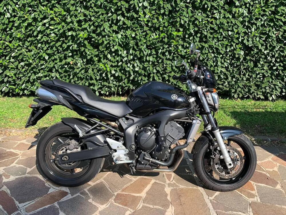 Yamaha FZ6 (2004 - 07)