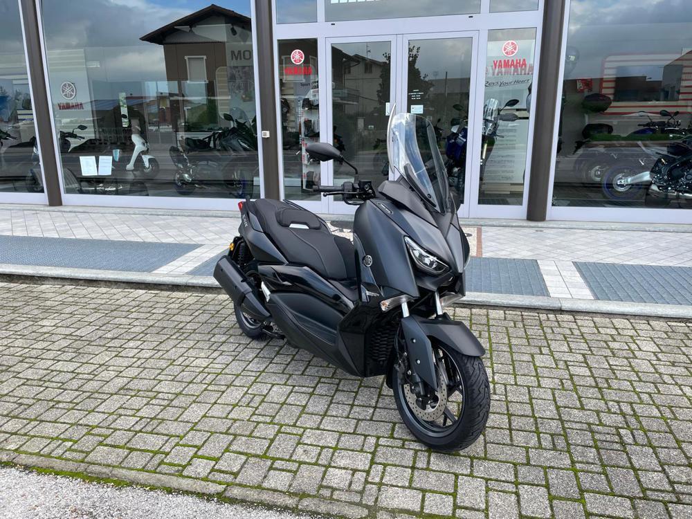 Yamaha X-Max 300 Iron Max (2019 - 20) (5)