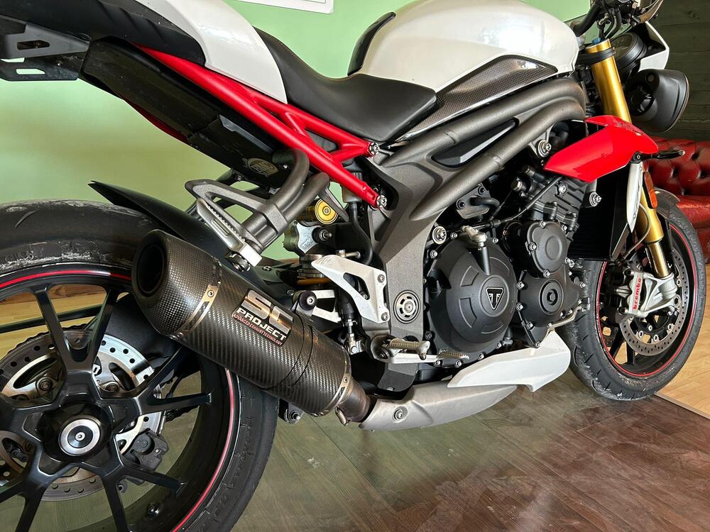 Triumph Speed Triple 1050 R ABS (2016 - 17) (5)