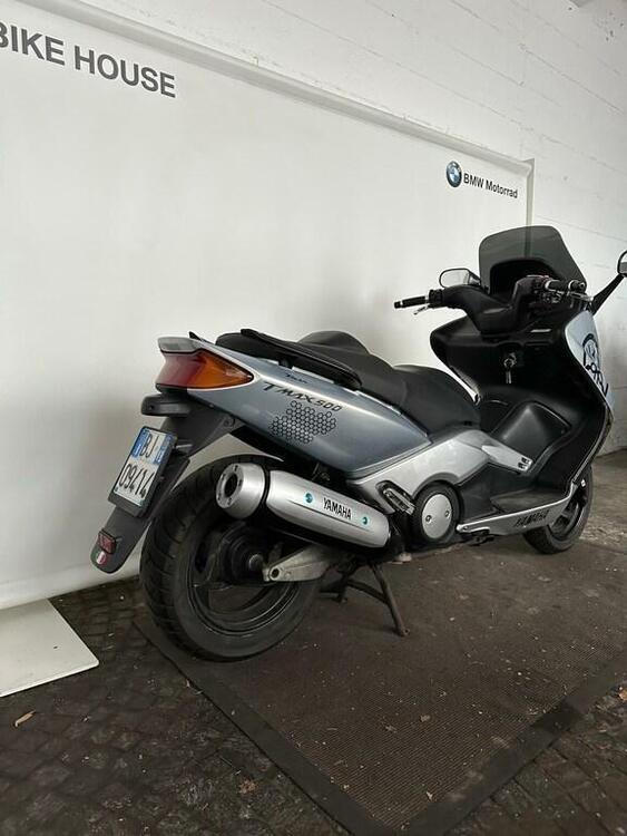 Yamaha T-Max 500 (2001 - 03) (2)