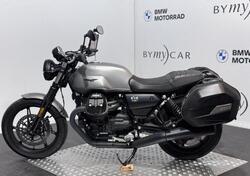 Moto Guzzi V7 Stone (2021 - 24) usata