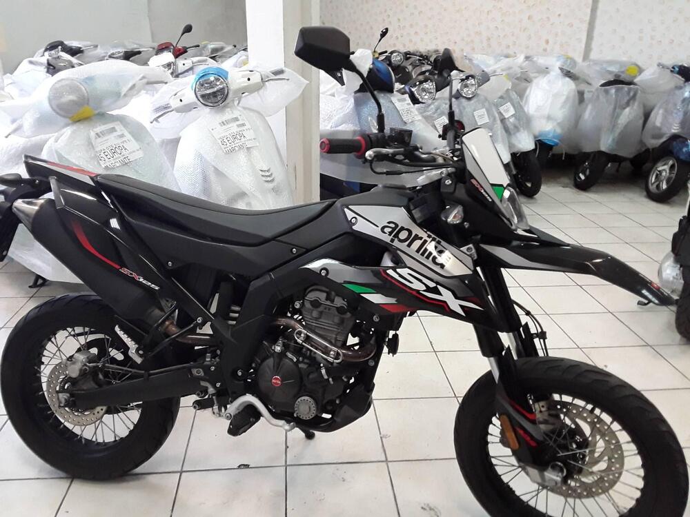 Aprilia SX 125 (2021 - 24) (4)