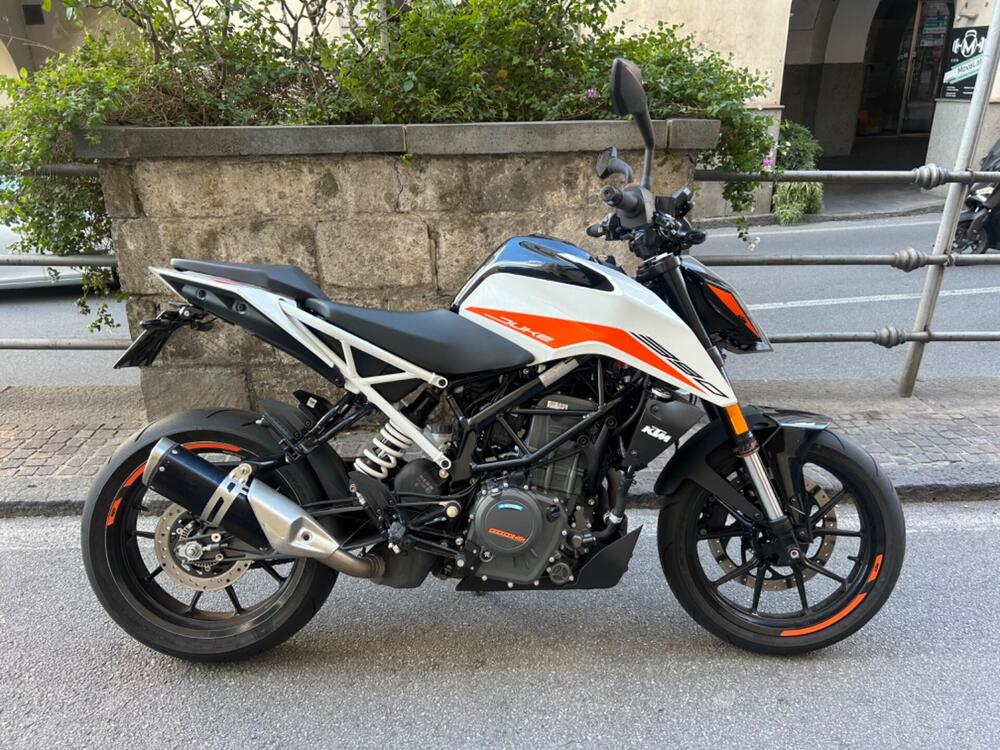 KTM 390 Duke (2021 - 23)