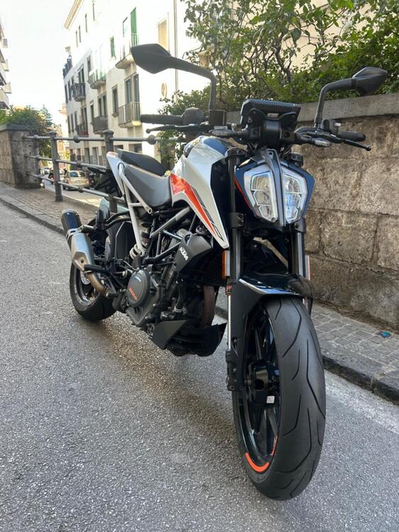 KTM 390 Duke (2021 - 23) (2)