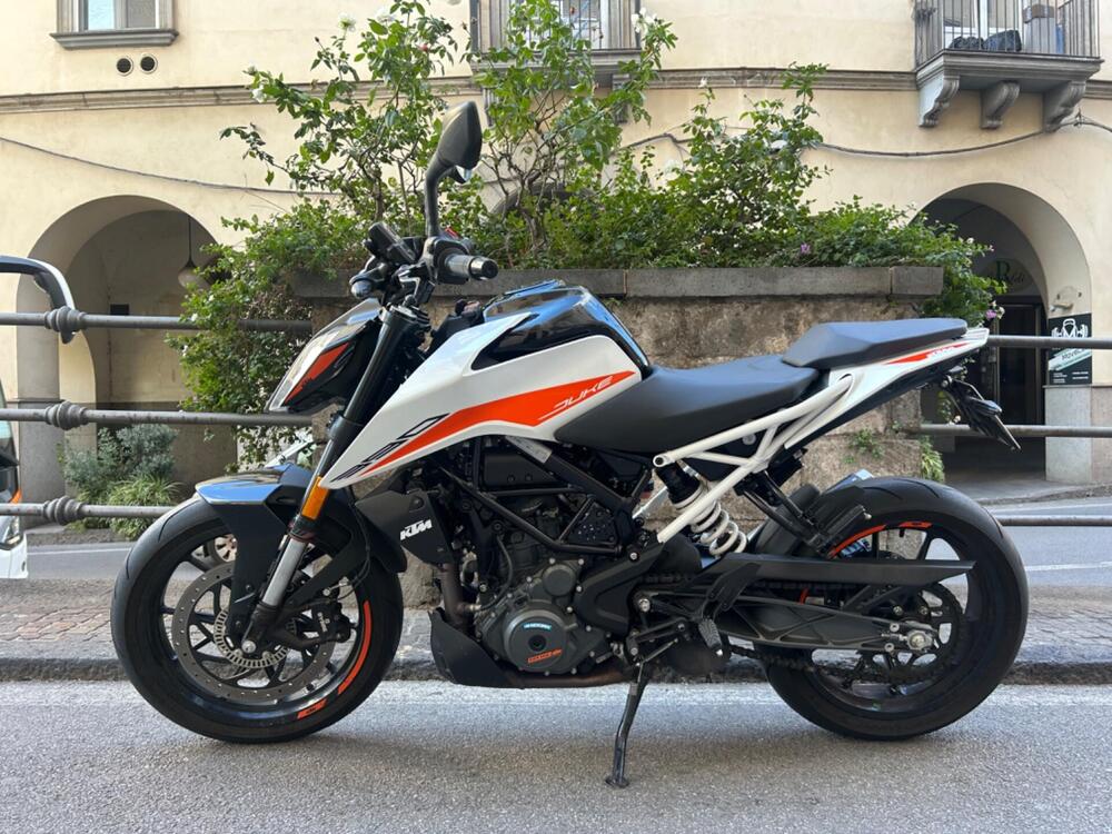 KTM 390 Duke (2021 - 23) (3)