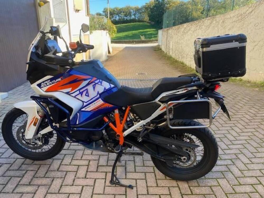 KTM 1290 Super Adventure R (2021) (4)