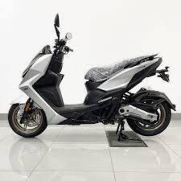 Kymco KRV 200 (2023 - 24) (2)