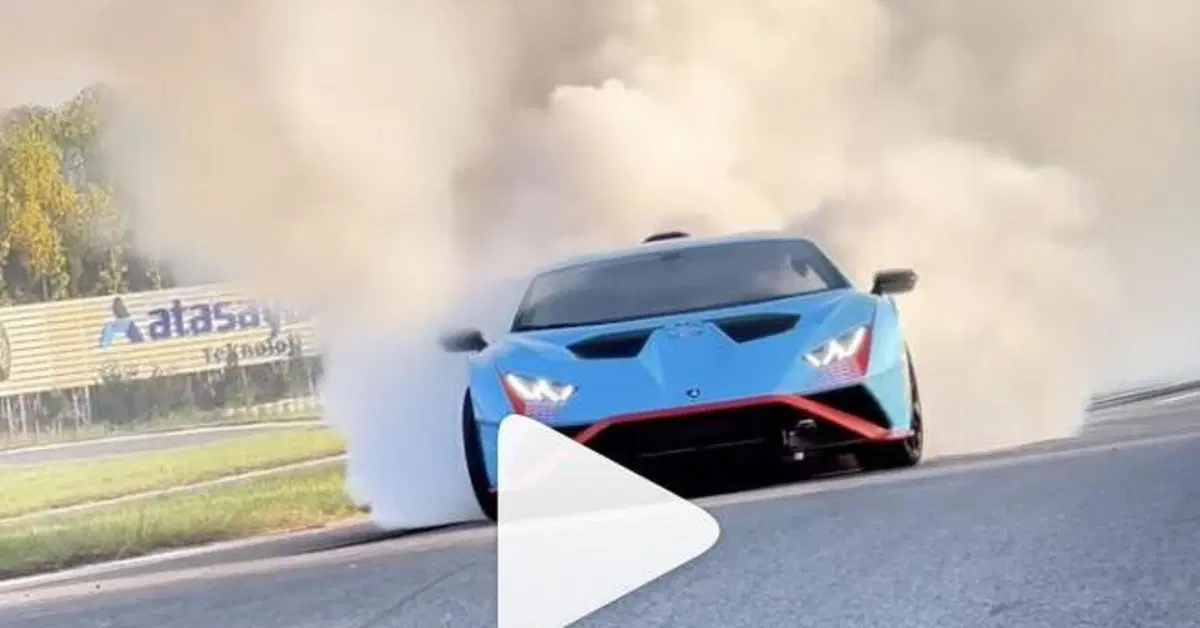 Il piccolo Sofuoglu ne ha fatta un'altra, burnout con la Lambo ed subito virale [VIDEO]