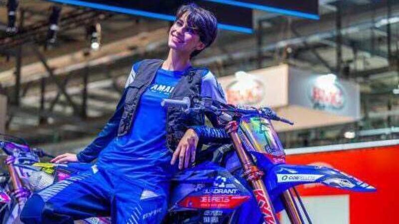 Hanno ancora senso le ragazze sulle moto a EICMA? Il commento di una hostess