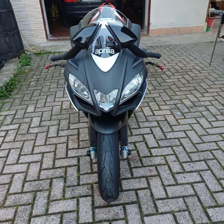 Aprilia RSV4 RF ABS (2015 - 17) (4)