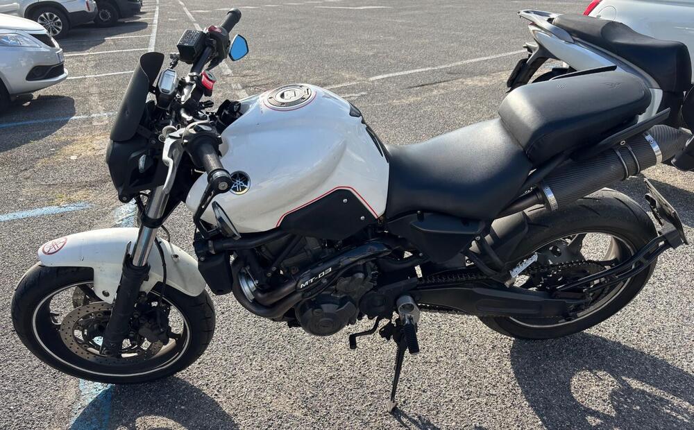 Yamaha MT-03 (2006 - 14) (2)