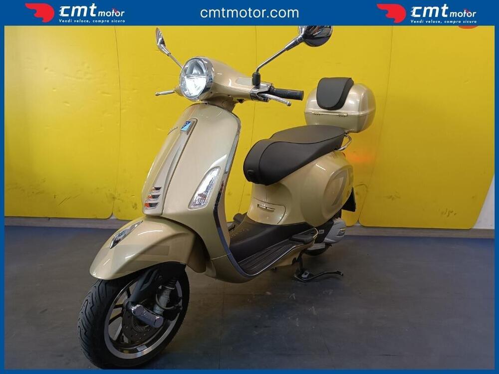 Vespa Primavera 125 3V ie 75th (2021) (2)