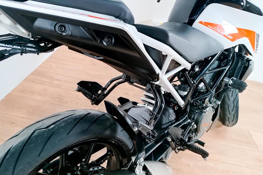 KTM 390 Duke (2021 - 23) (4)