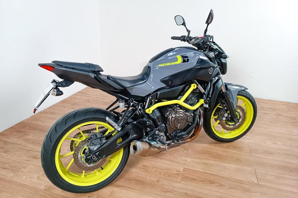 Yamaha MT-07 ABS (2014 - 16) (3)