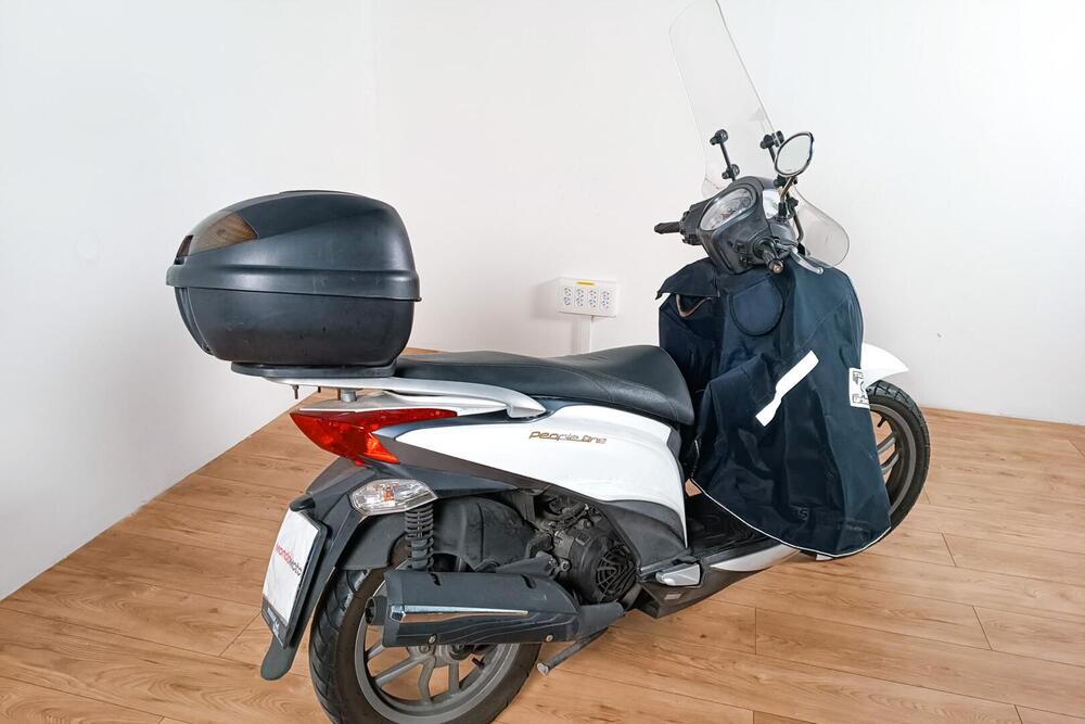 Kymco People 125 (3)