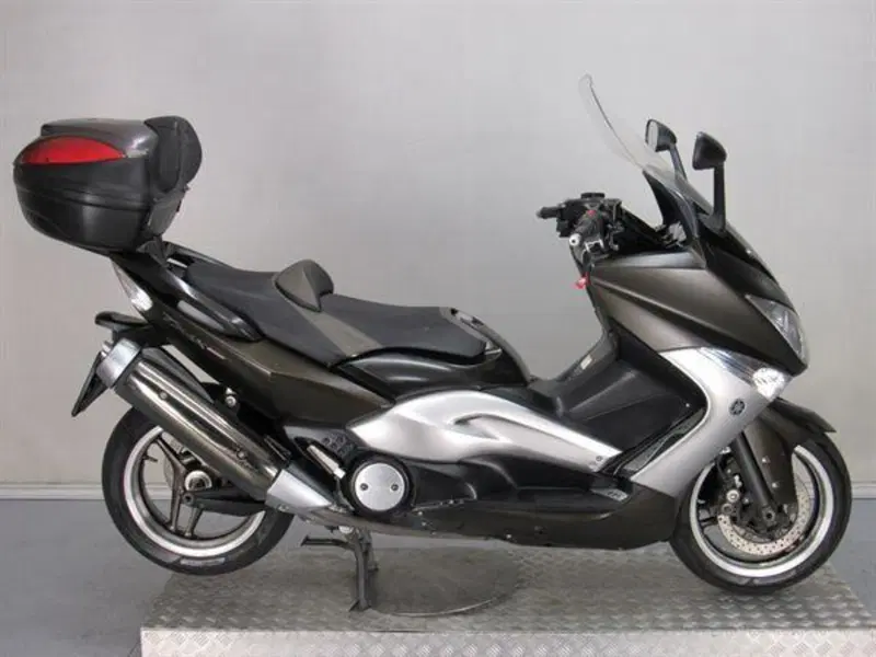 Yamaha T-Max 500 Tech Max (2011 - 13) (2)