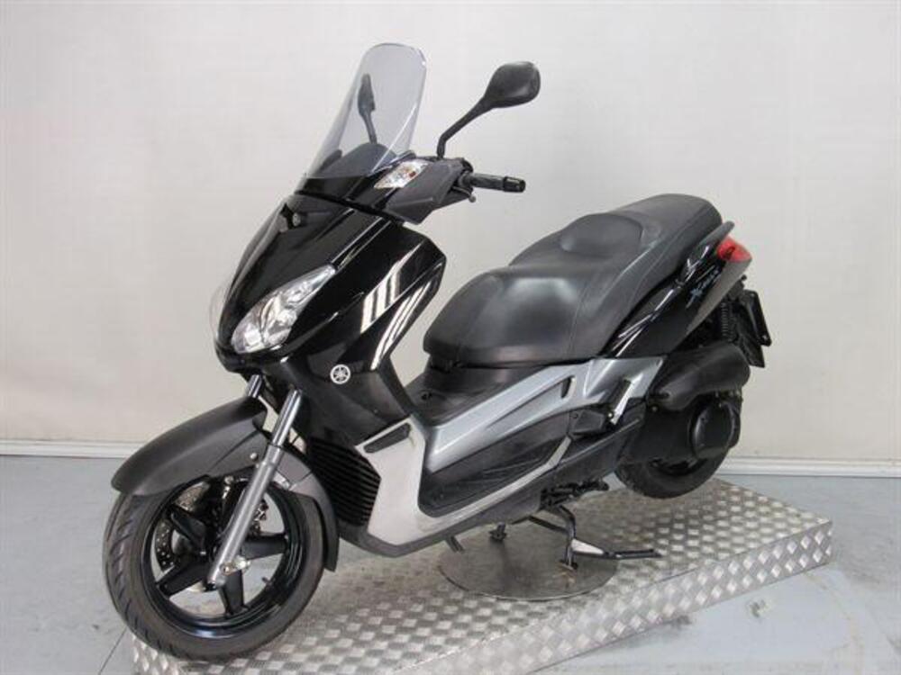 Yamaha X-Max 250 (2007 - 09) (3)