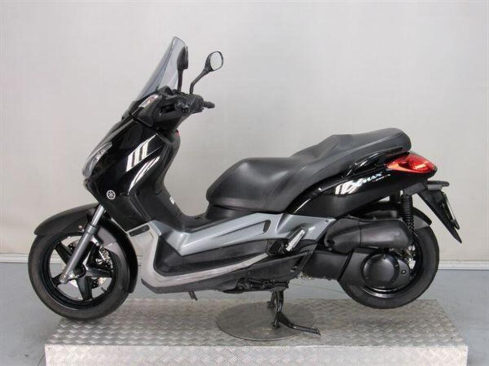 Yamaha X-Max 250 (2007 - 09) (4)