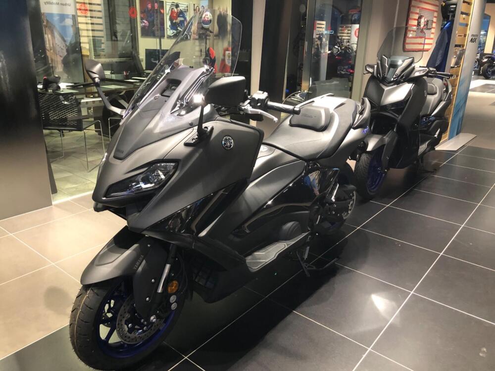 Yamaha T-Max 560 (2022 - 24)