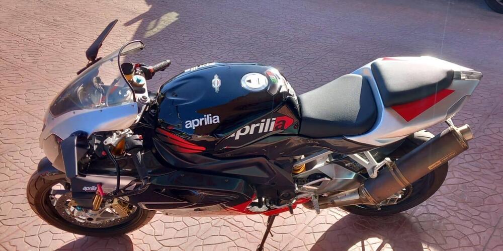 Aprilia RSV 1000 (2003 - 04) (5)