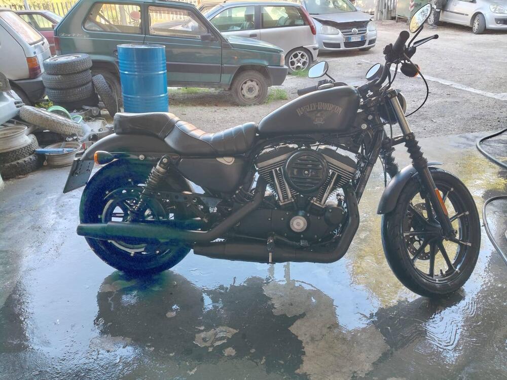 Harley-Davidson 883 Iron (2014 - 16) - XL 883N