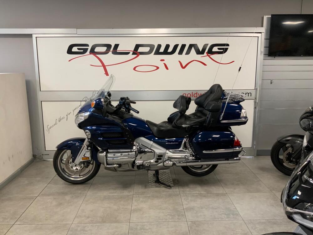 Honda GL 1800 Gold Wing (2007 - 11) (3)