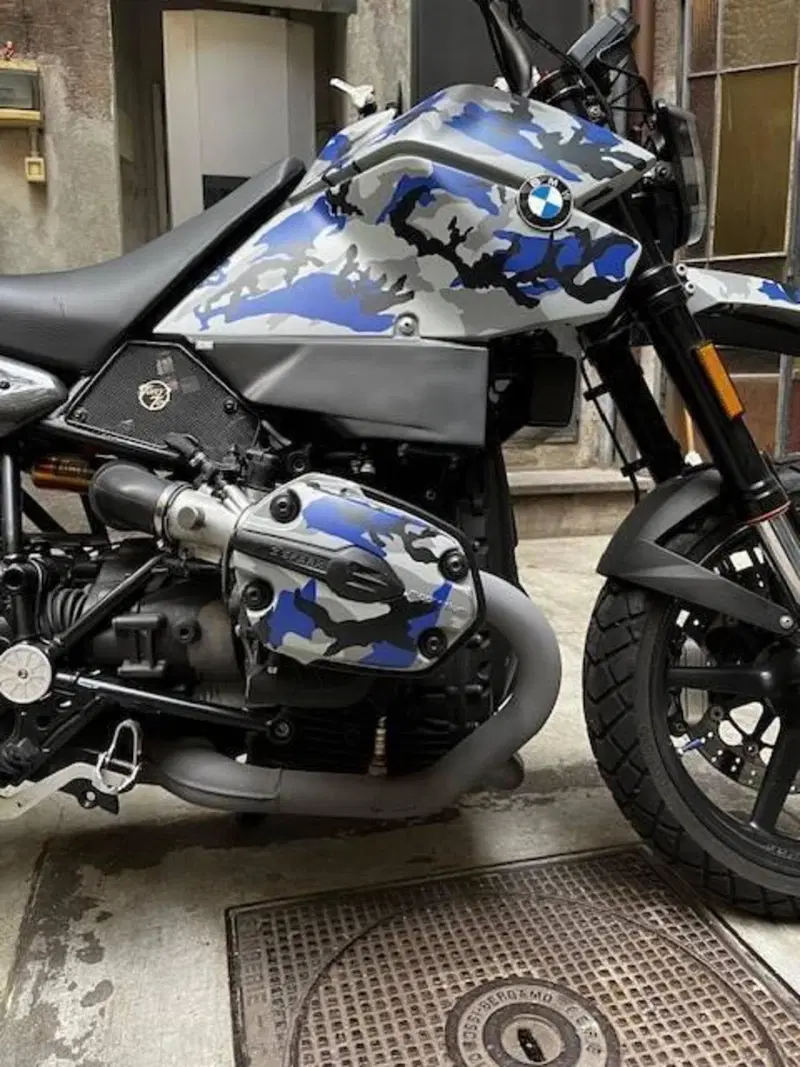 Bmw HP2 Megamoto (8)