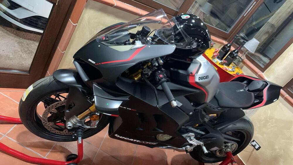 Ducati Panigale V4 1100 SP (2021) (5)