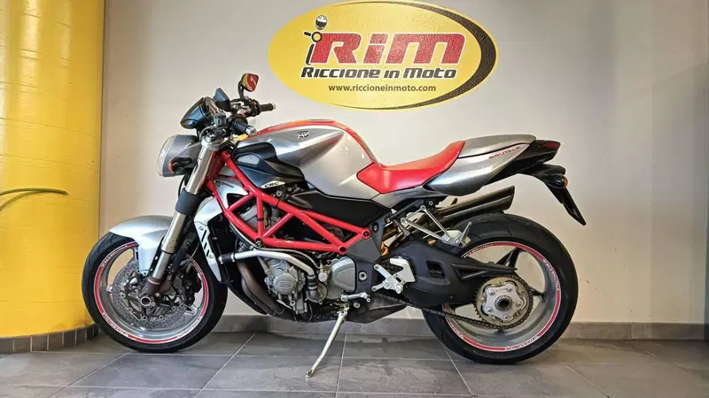 MV Agusta Brutale 910 R (2006 - 11) (2)