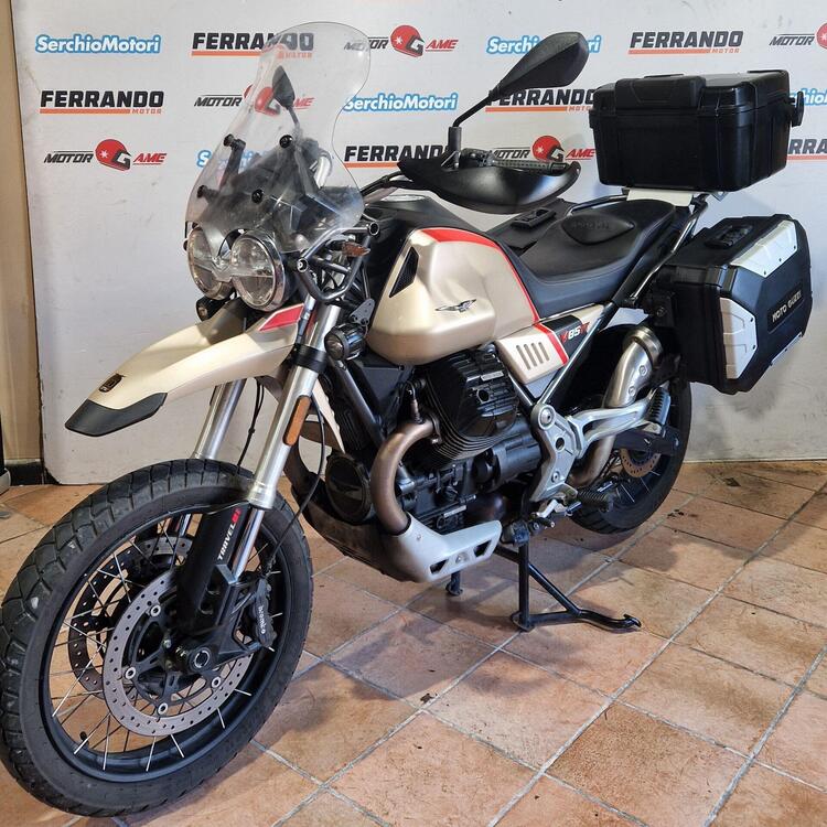 Moto Guzzi V85 TT Travel (2021 - 23) (3)