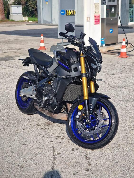 Yamaha MT-09 SP (2021 - 23) (4)